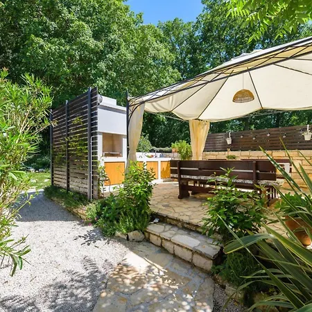 Vidova Villa Bašići